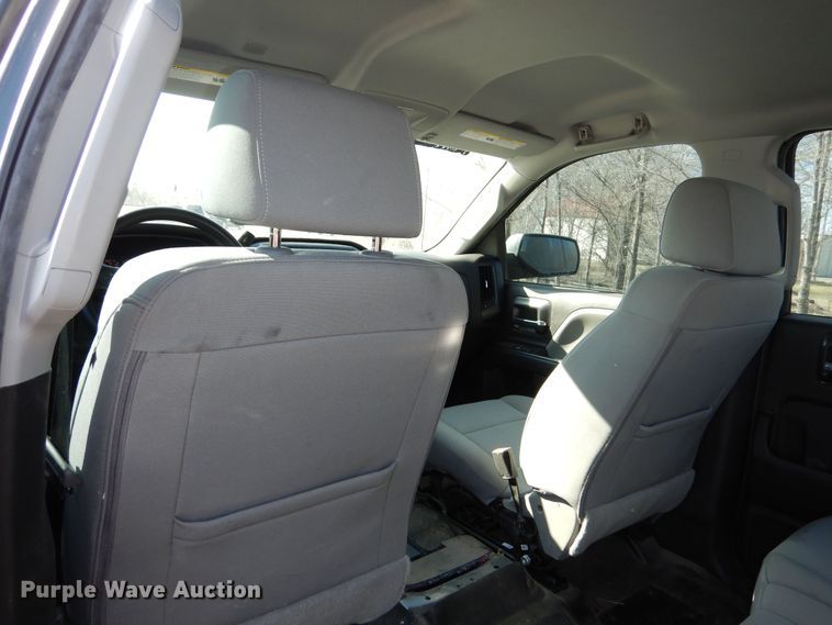 image for item DM1519 2018 Chevy  Silverado 1500 Crew Cab pickup truck