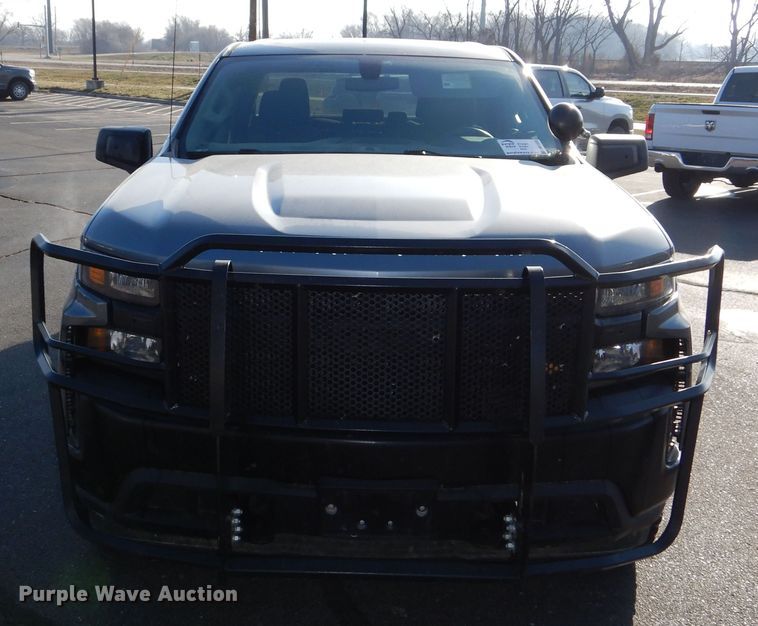 image for item DM1520 2019 Chevrolet Silverado 1500 Crew Cab pickup truck