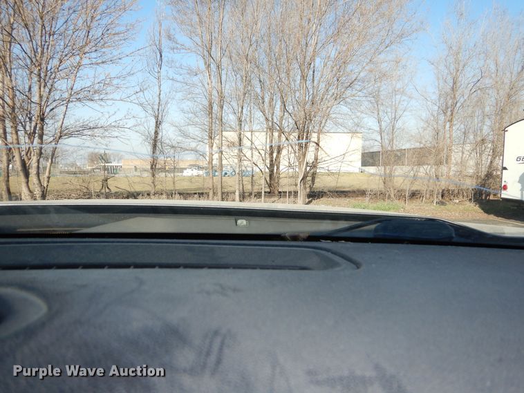 image for item DM1520 2019 Chevrolet Silverado 1500 Crew Cab pickup truck