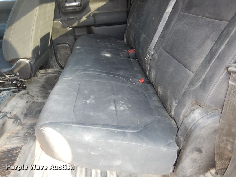 image for item DM1520 2019 Chevrolet Silverado 1500 Crew Cab pickup truck