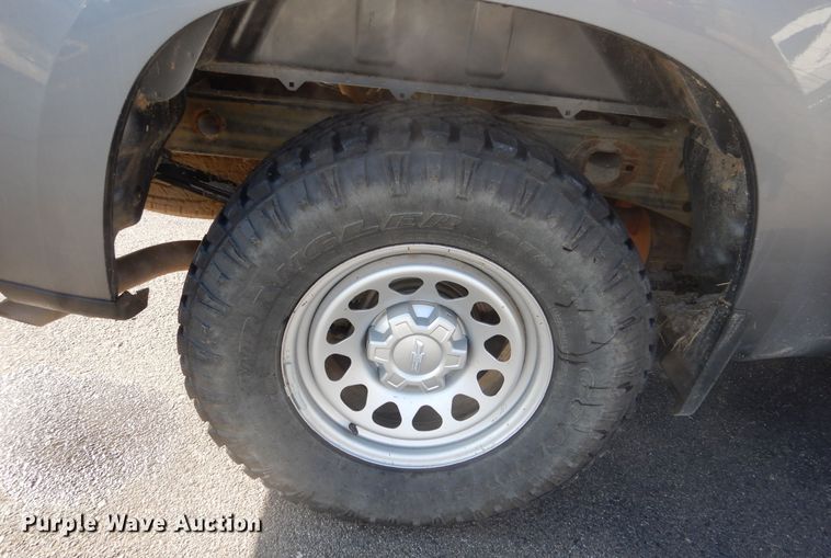 image for item DM1520 2019 Chevrolet Silverado 1500 Crew Cab pickup truck