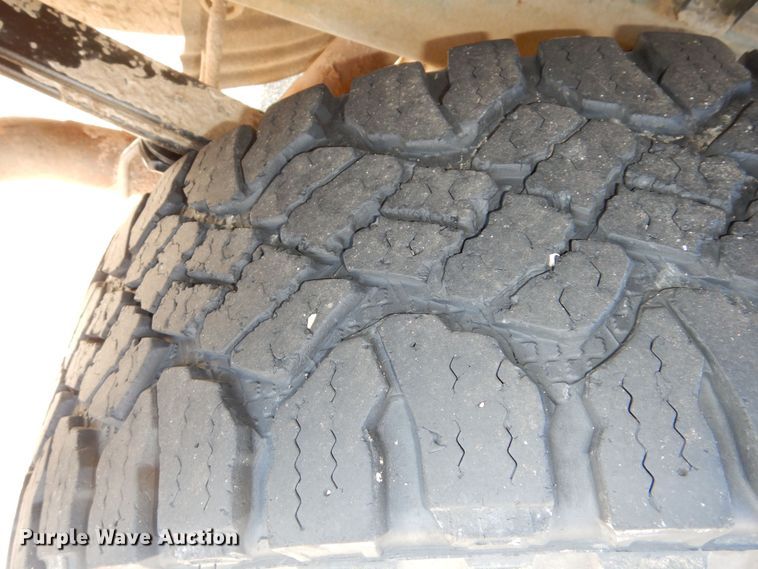 image for item DM1520 2019 Chevrolet Silverado 1500 Crew Cab pickup truck