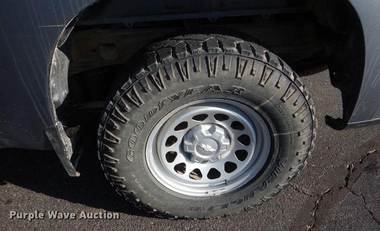 image for item DM1520 2019 Chevrolet Silverado 1500 Crew Cab pickup truck