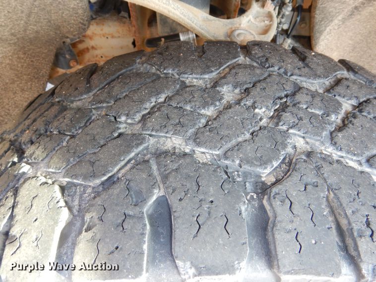 image for item DM1520 2019 Chevrolet Silverado 1500 Crew Cab pickup truck