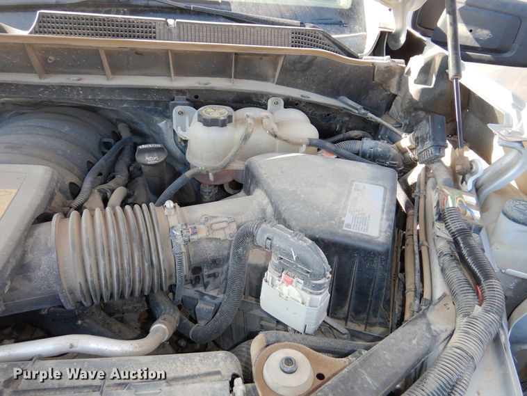 image for item DM1521 2020 Chevrolet  Silverado 1500 Crew Cab pickup truck