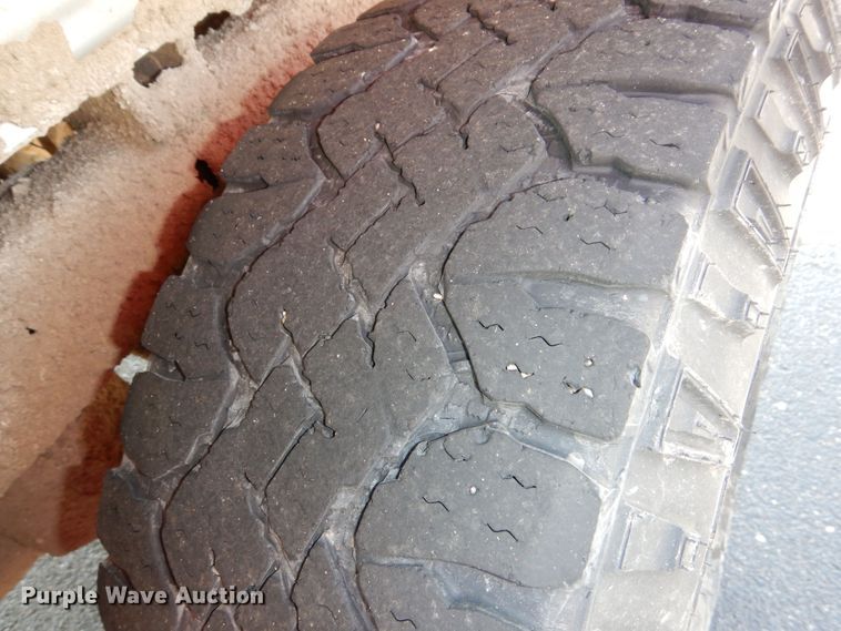 image for item DM1521 2020 Chevrolet  Silverado 1500 Crew Cab pickup truck