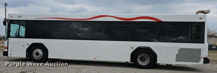 image for item DM1523 2011 Gillig  G27B102N4 transit bus