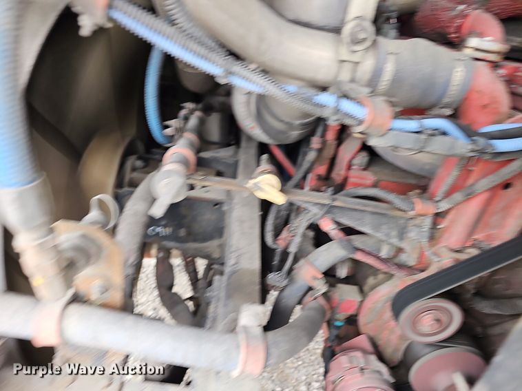 image for item DM1523 2011 Gillig  G27B102N4 transit bus