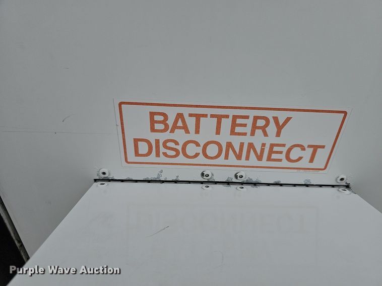 image for item DM1574 2011 Gillig G27B102N4 transit bus