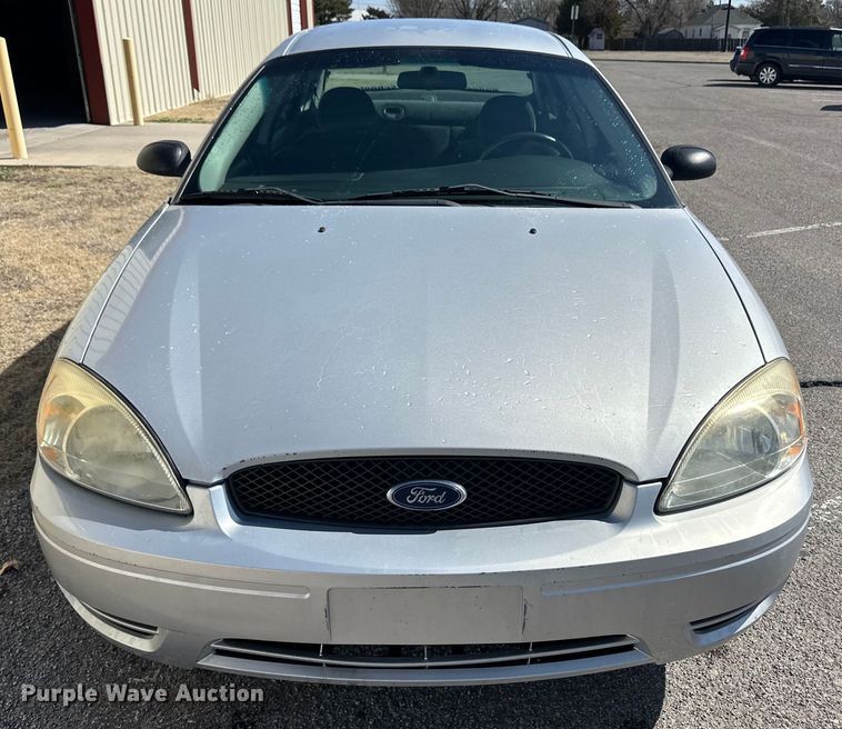 image for item DM2705 2006 Ford Taurus SE 