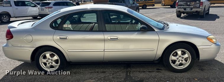 image for item DM2705 2006 Ford Taurus SE 