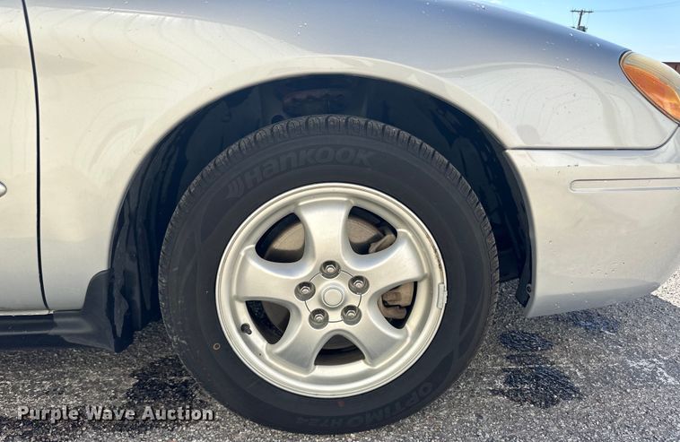 image for item DM2705 2006 Ford Taurus SE 