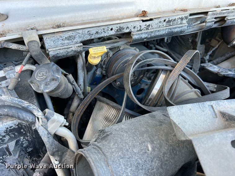 image for item DM2933 2009 Ford E450 shuttle bus