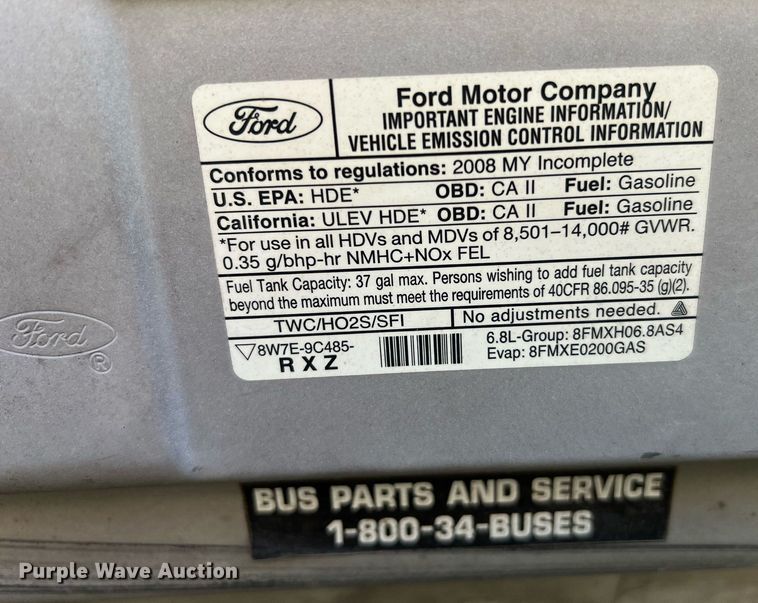 image for item DM2933 2009 Ford E450 shuttle bus