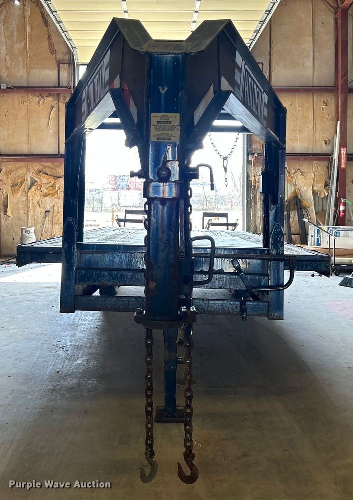 image for item DN0711 1999 Holden Industries HGP14 equipment trailer