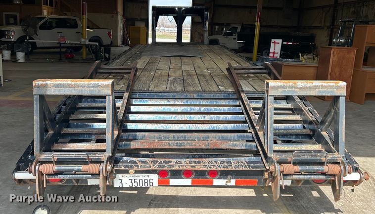 image for item DN0711 1999 Holden Industries HGP14 equipment trailer