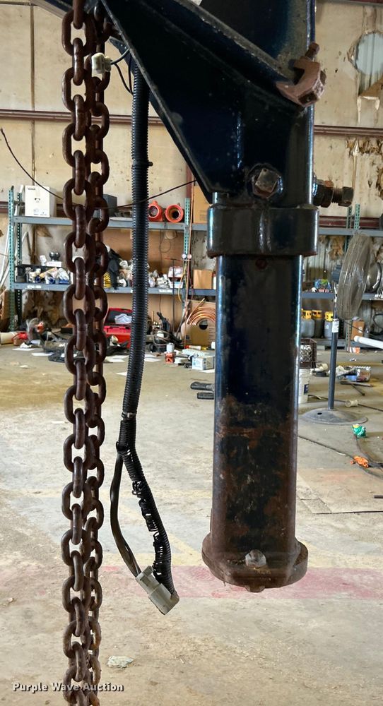 image for item DN0711 1999 Holden Industries HGP14 equipment trailer