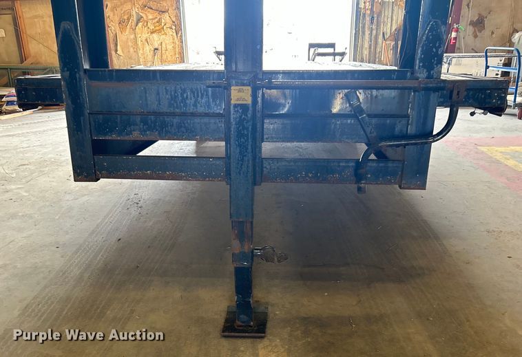 image for item DN0711 1999 Holden Industries HGP14 equipment trailer