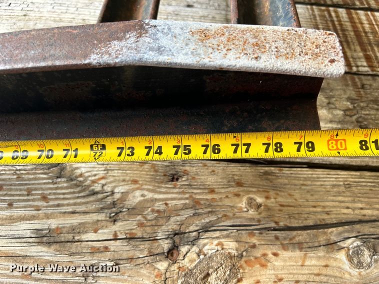 image for item DN0711 1999 Holden Industries HGP14 equipment trailer