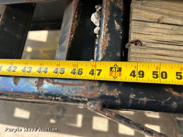 image for item DN0711 1999 Holden Industries HGP14 equipment trailer