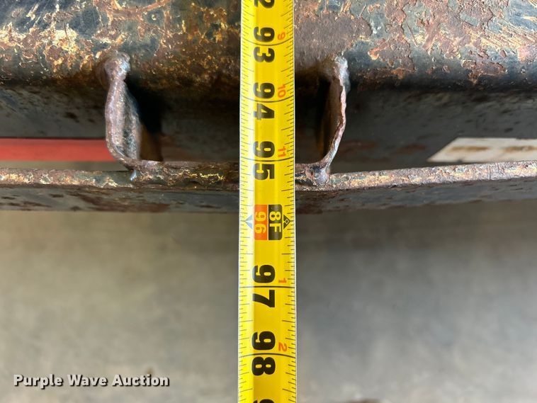 image for item DN0711 1999 Holden Industries HGP14 equipment trailer