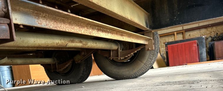 image for item DN0711 1999 Holden Industries HGP14 equipment trailer