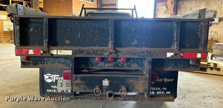 image for item DN0712 1999 Chevrolet C3500HD flatbed pickup truck