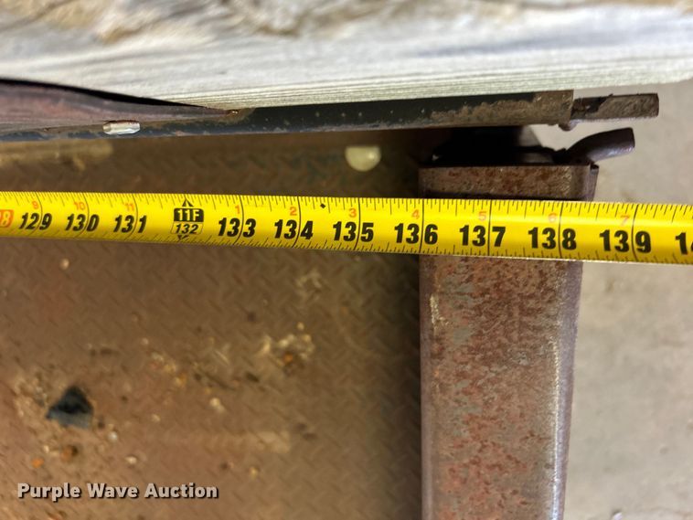 image for item DN0712 1999 Chevrolet C3500HD flatbed pickup truck