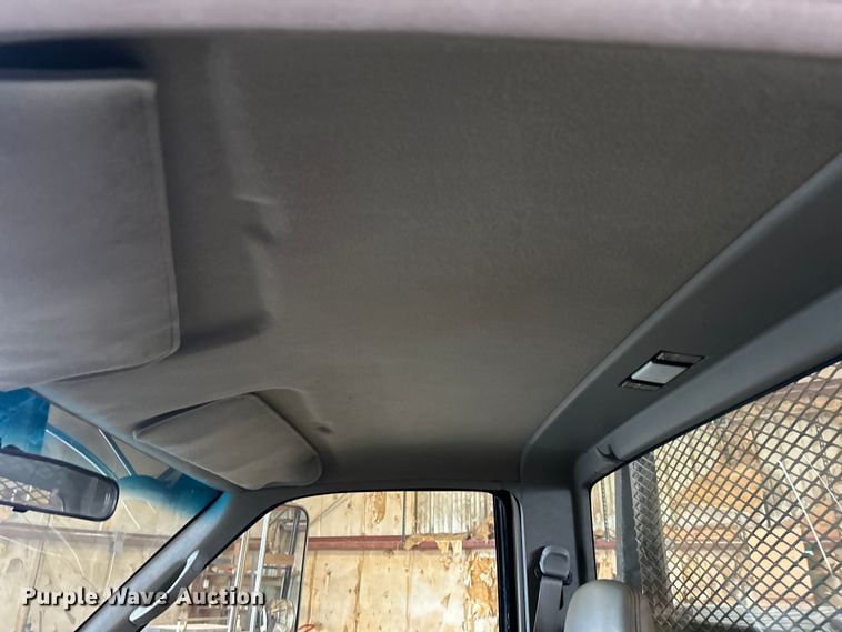 image for item DN0712 1999 Chevrolet C3500HD flatbed pickup truck