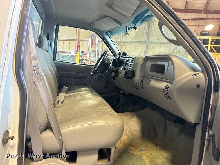 image for item DN0712 1999 Chevrolet C3500HD flatbed pickup truck