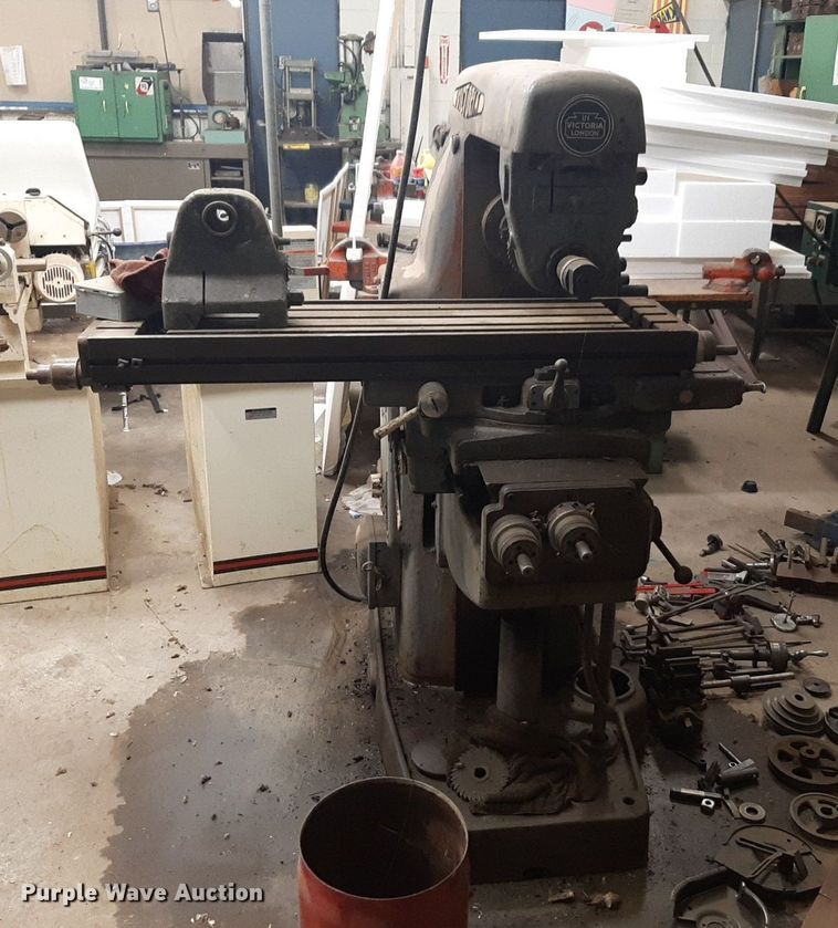 image for item DP2651 Victoria horizontal milling machine