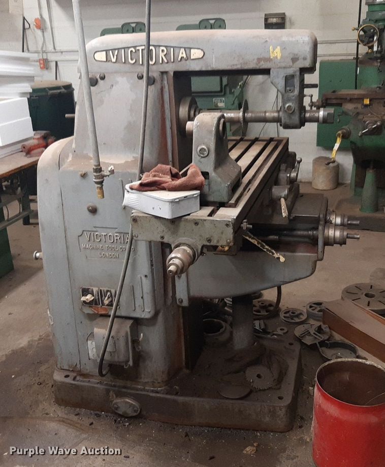 image for item DP2651 Victoria horizontal milling machine