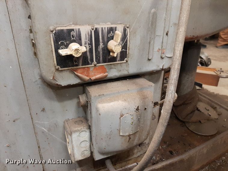 image for item DP2651 Victoria horizontal milling machine