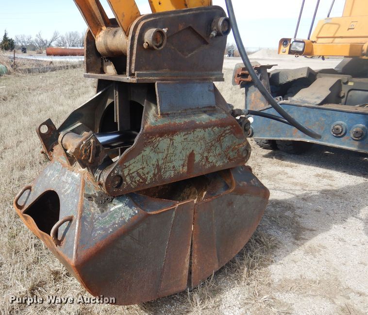 image for item DP2692 Hyundai  Robex 200W wheeled excavator