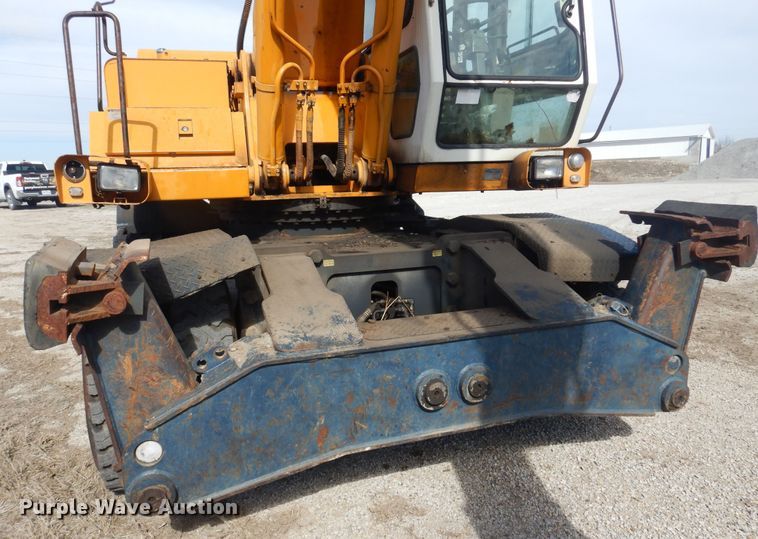 image for item DP2692 Hyundai  Robex 200W wheeled excavator