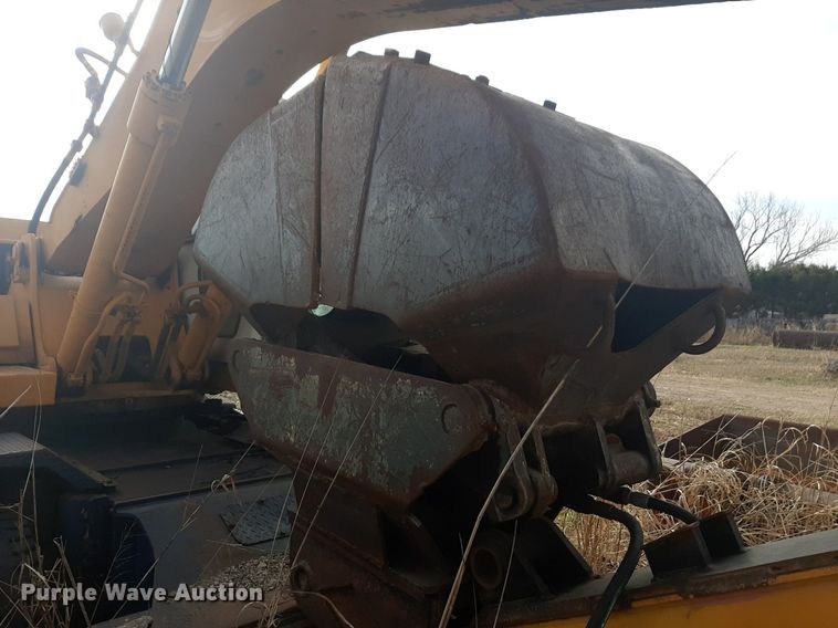 image for item DP2692 Hyundai  Robex 200W wheeled excavator