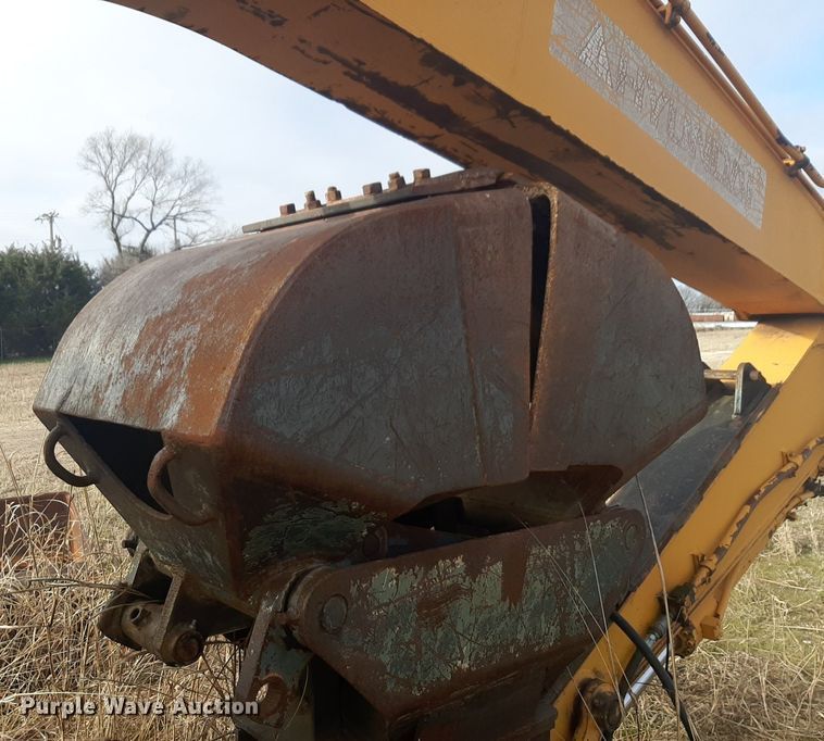 image for item DP2692 Hyundai  Robex 200W wheeled excavator