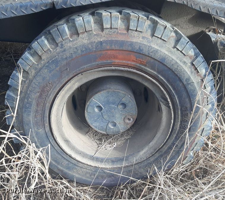 image for item DP2692 Hyundai  Robex 200W wheeled excavator