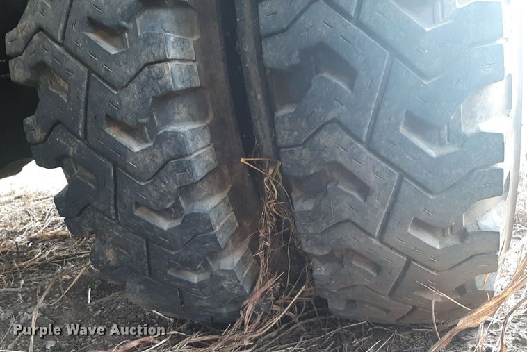 image for item DP2692 Hyundai  Robex 200W wheeled excavator