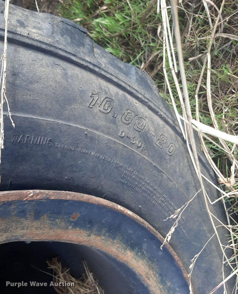 image for item DP2692 Hyundai  Robex 200W wheeled excavator