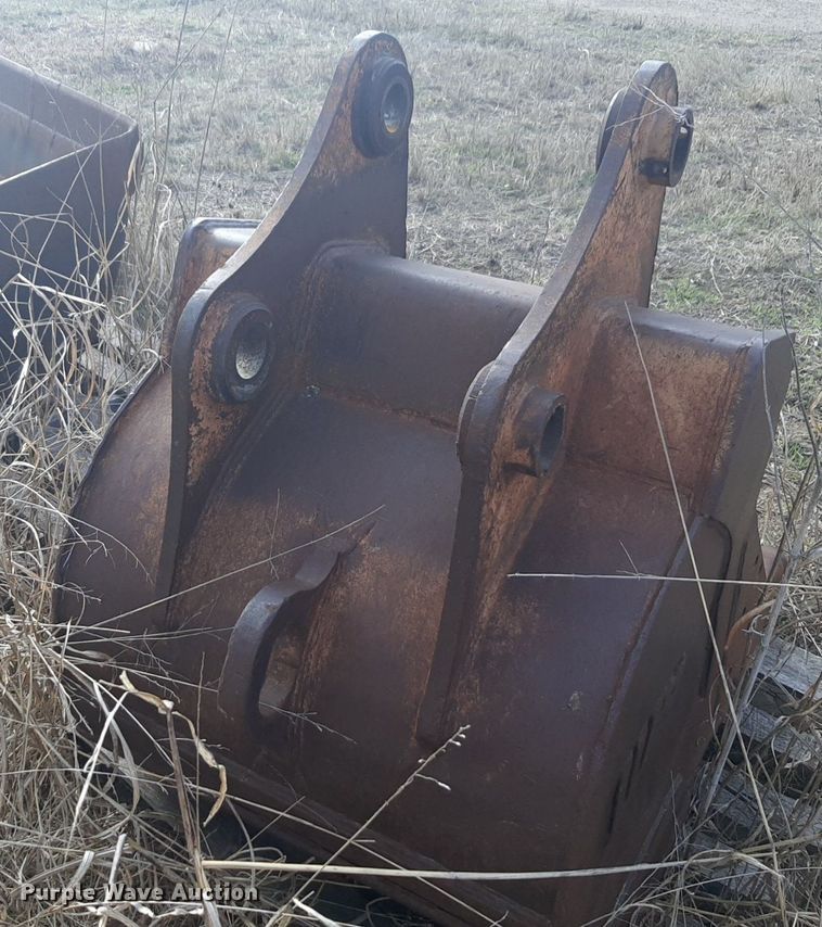 image for item DP2692 Hyundai  Robex 200W wheeled excavator