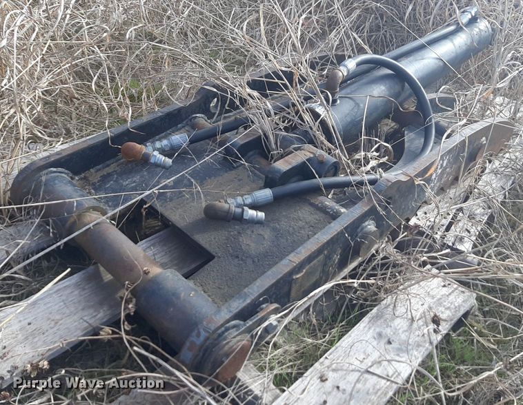 image for item DP2692 Hyundai  Robex 200W wheeled excavator