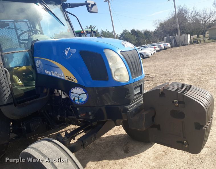 image for item DP2696 2011 New Holland T6020 tractor