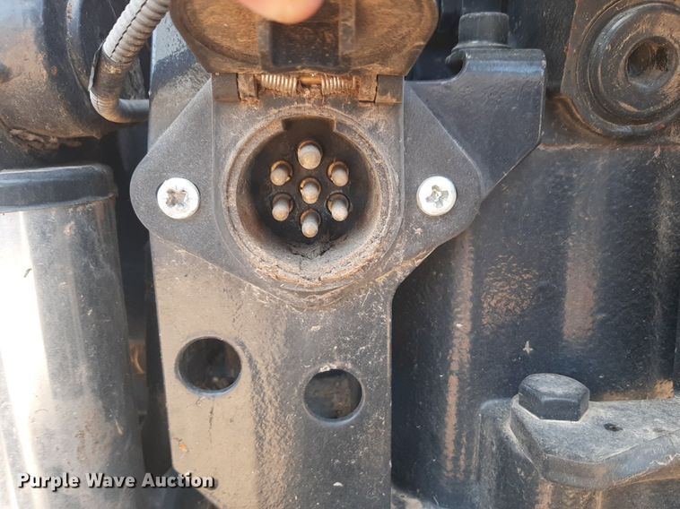 image for item DP2696 2011 New Holland T6020 tractor