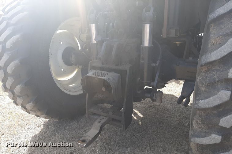 image for item DP2696 2011 New Holland T6020 tractor