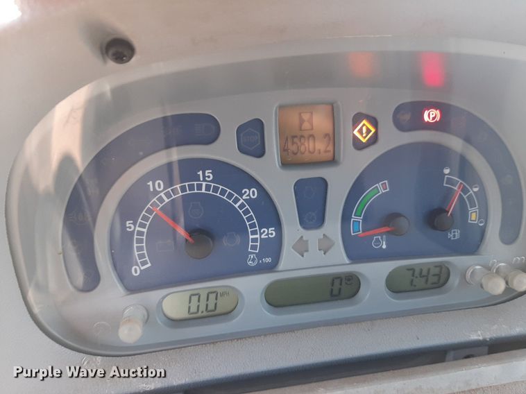 image for item DP2696 2011 New Holland T6020 tractor