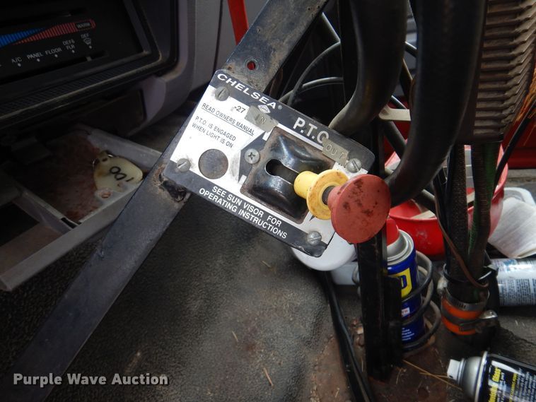 image for item DP2697 1996 Ford  F-Series oil distributor truck