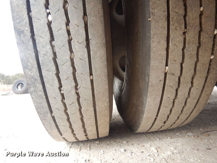 image for item DP2697 1996 Ford  F-Series oil distributor truck