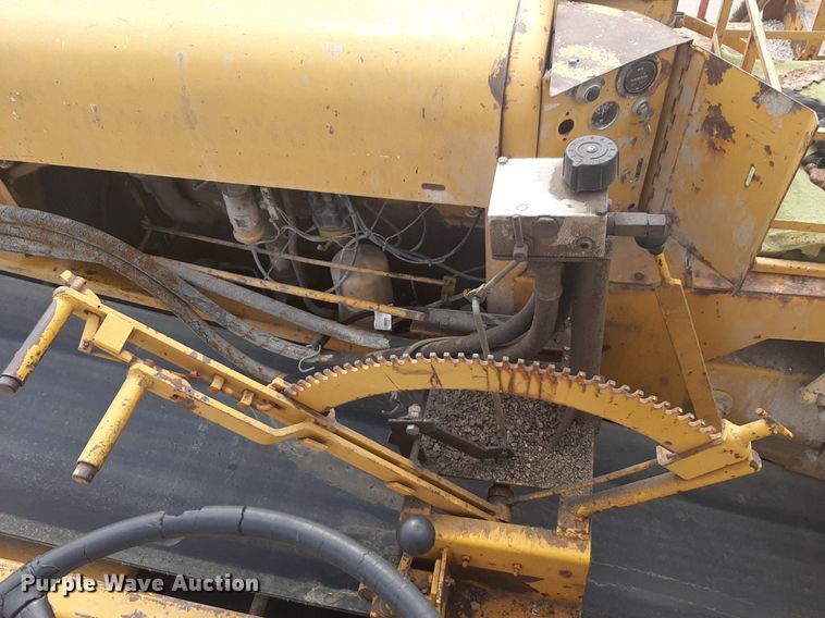 image for item DP2702 Etnyre chip spreader