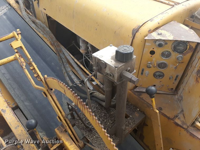 image for item DP2702 Etnyre chip spreader